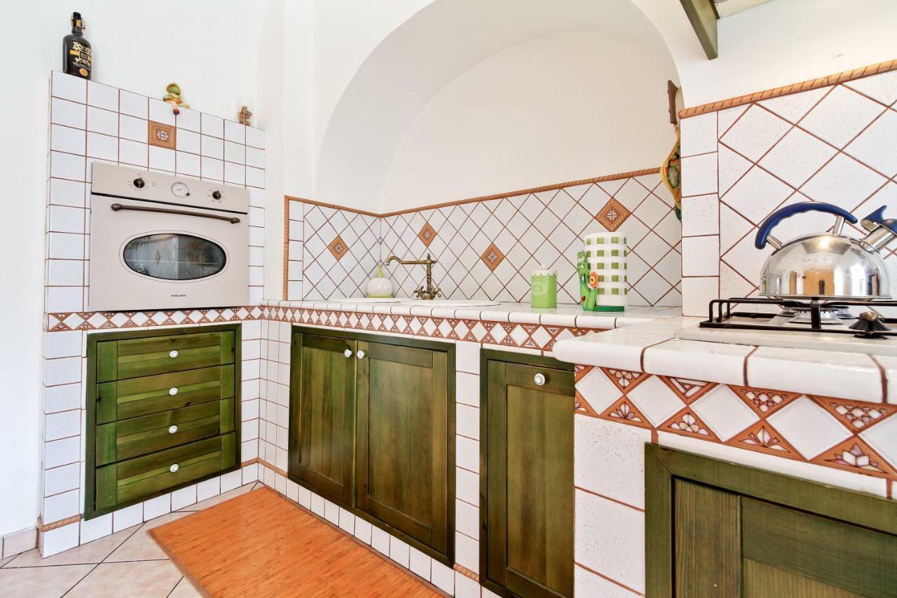 Central Balcony Apartment كاتانيا المظهر الخارجي الصورة